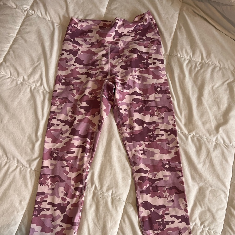 POWERHOLD Pink Camo Fabletics 7/8 Leggings NWT